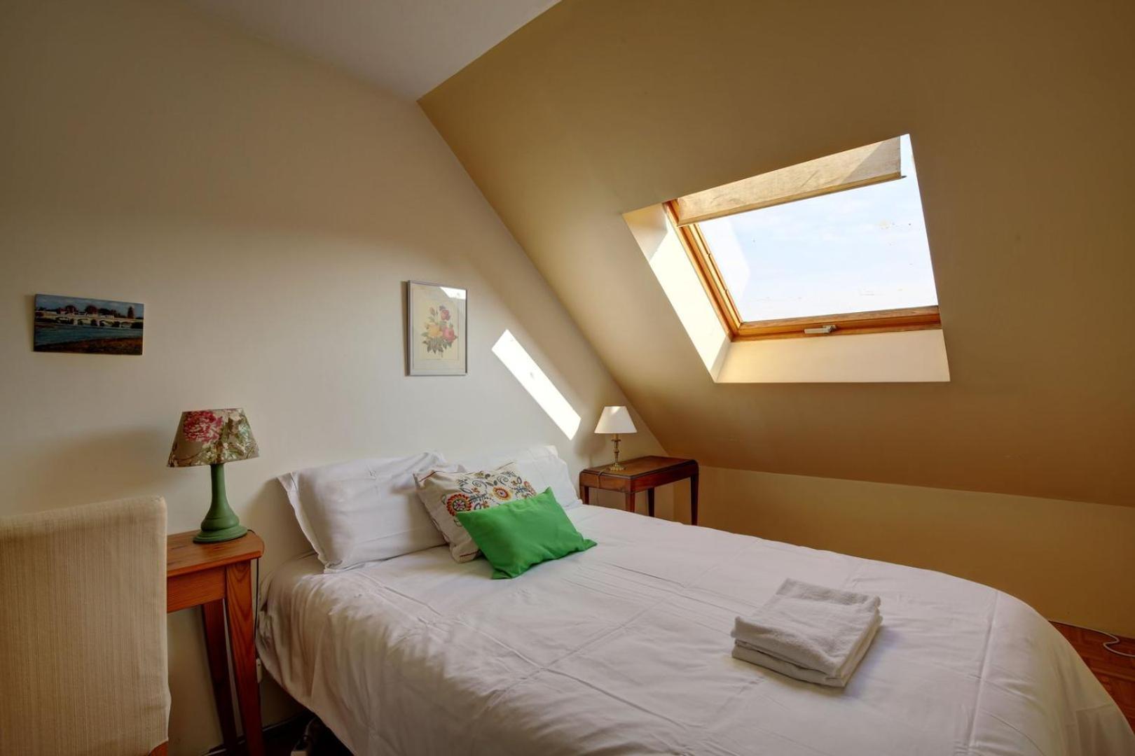 Spacious T2 Apt In City Center. Amboise Exterior photo